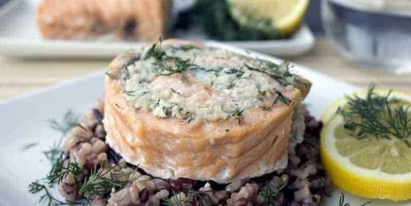 Easy Salmon and Crab Rolls – This is a healthy and easy salmon recipe that you can use to impress your friends. It looks fancy but anyone can make it │ TheFitBlog.com