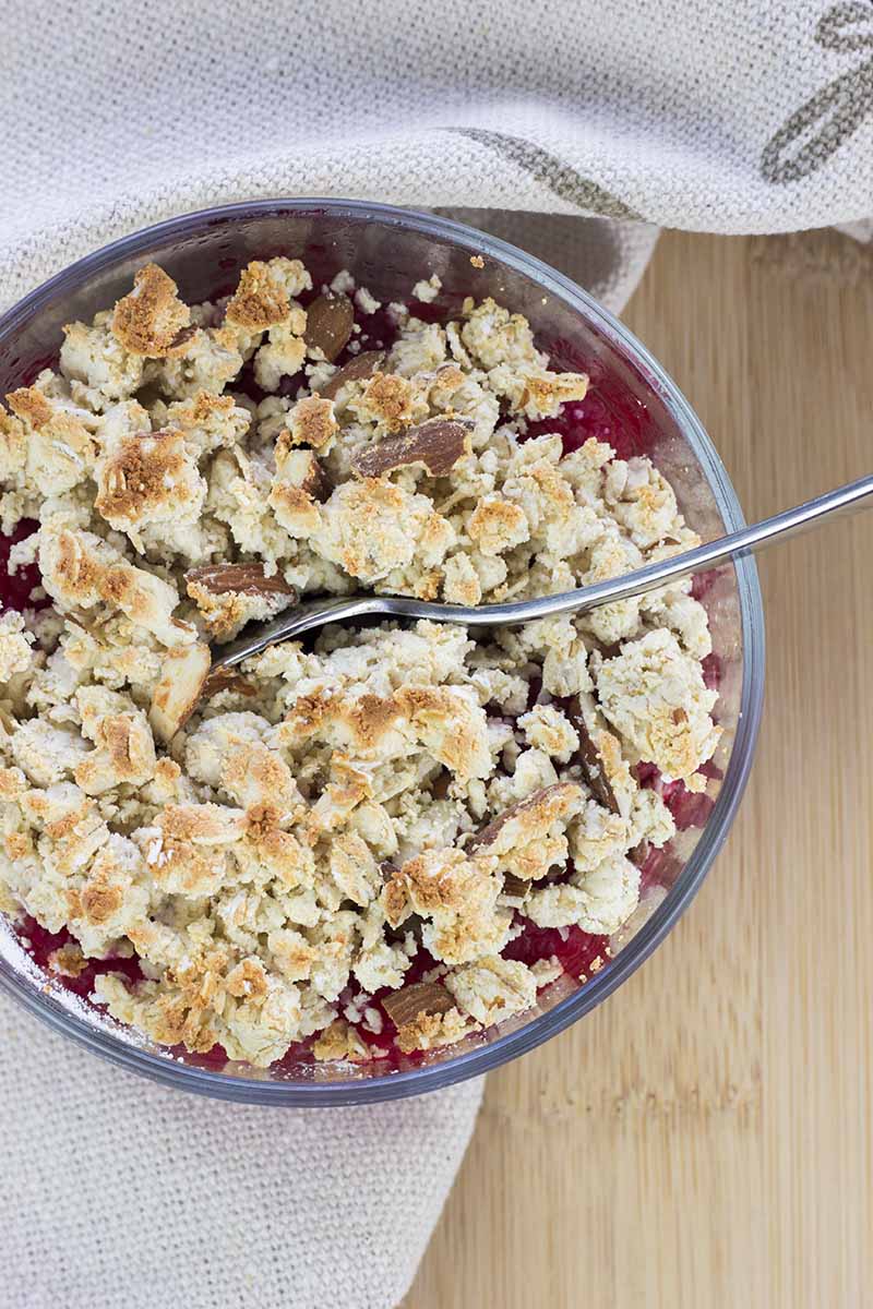Healthy High Protein Berry Crumble