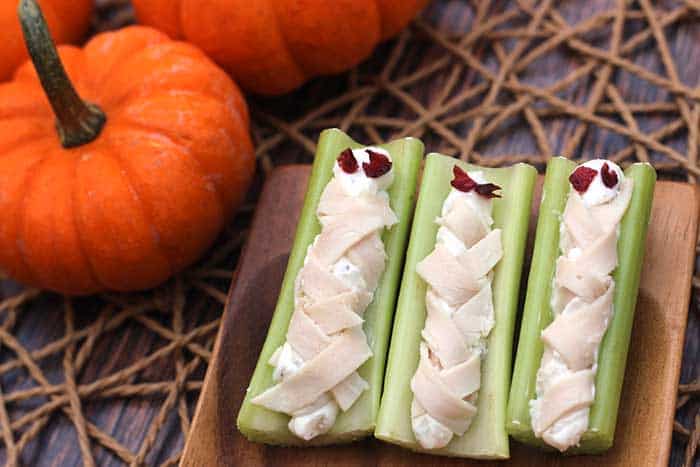 Halloween Mummy Celery Sticks (low-carb)