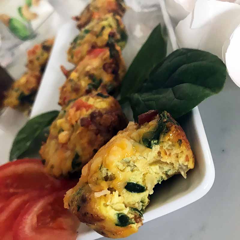 Keto Egg Bites With Spinach & Cheese - Keto Cooking Wins