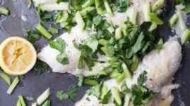 Snapper fillet with parsley and lemon