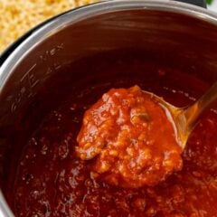 Marinara sauce with red lentils