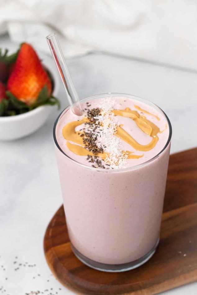 Strawberry Tofu Smoothie - Diabetes Strong