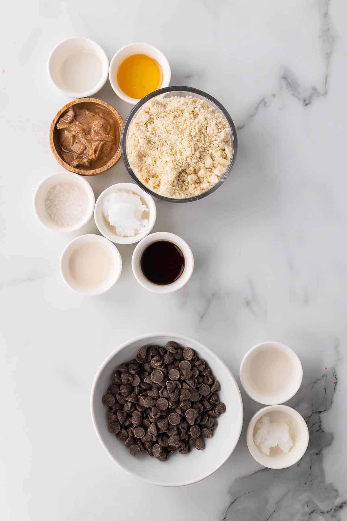Ingredients for the truffles in individual ramekins