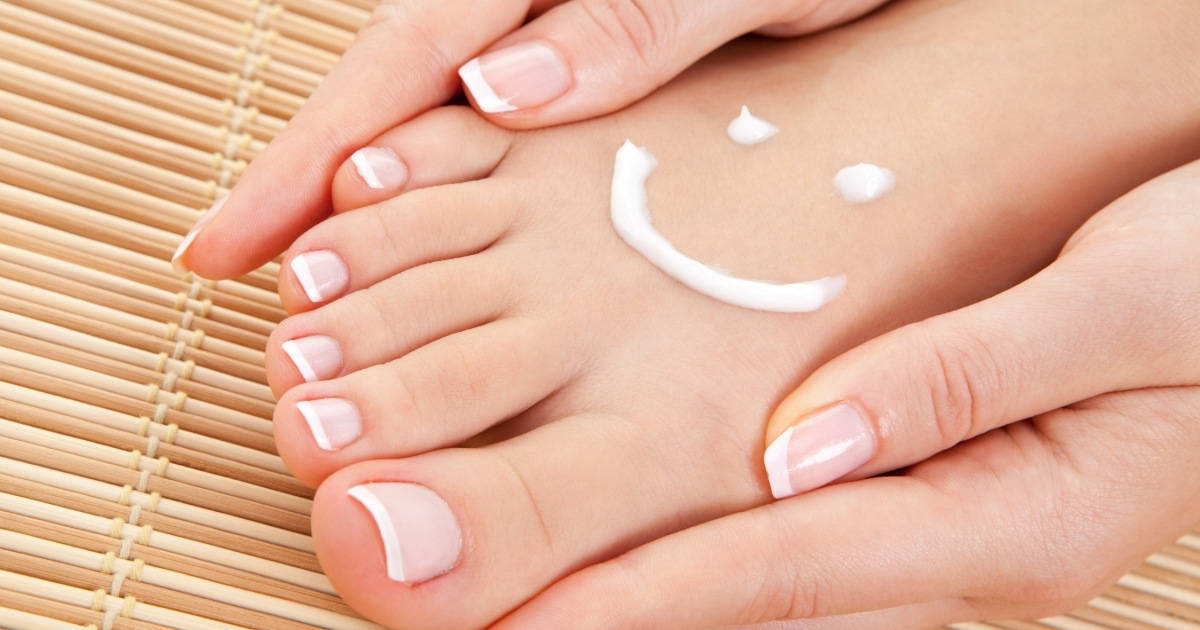 Cozysoft Diabetic Foot Care Cream helps to increase blood flow in the feet.